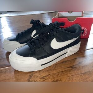 New with Box Nike Court Legacy Lift Black size 6.5